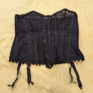 Elegant Black Lace Corset